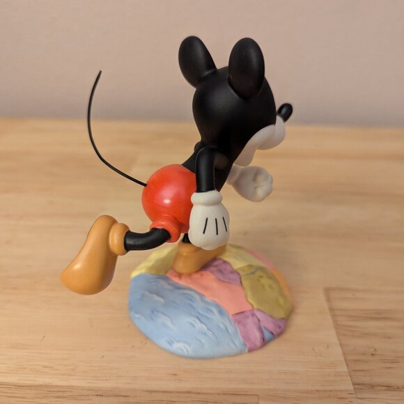 WDCC Millenium Mickey "On Top of the World" Figurine New with Box and COA - Picture 6 of 11